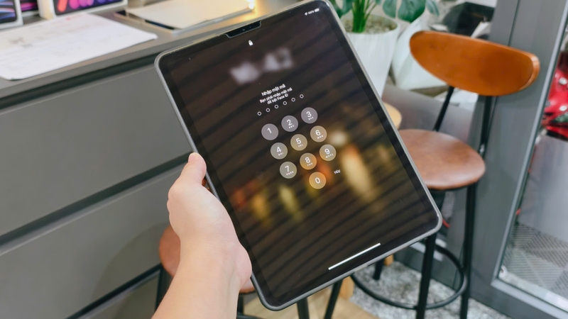 đánh thức và mở khóa iPad  7