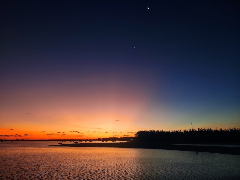 Vịnh Triều Dương đảo Phú Quý