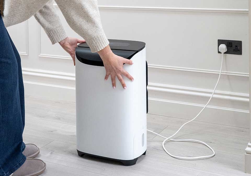 Đặt m&aacute;y h&uacute;t ẩm ở đ&acirc;u - 02