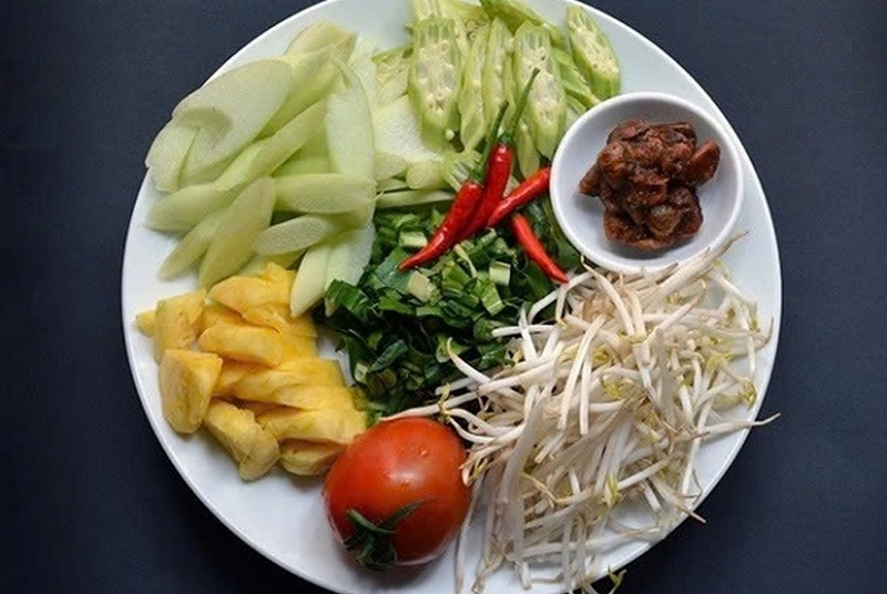 Đầu cá thu nấu canh chua ảnh 3