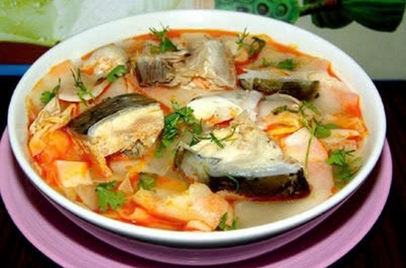 Đầu cá thu nấu canh chua ảnh 6