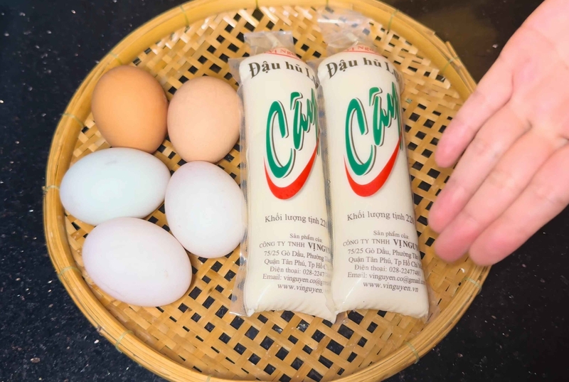 đậu chiên trứng muối hình 1
