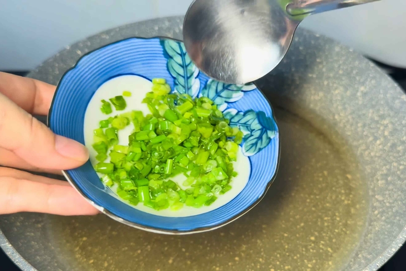 đậu chiên trứng muối hình 9