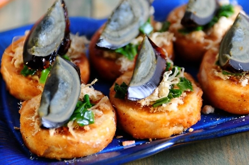 Đậu hũ non chiên trứng bắc thảo