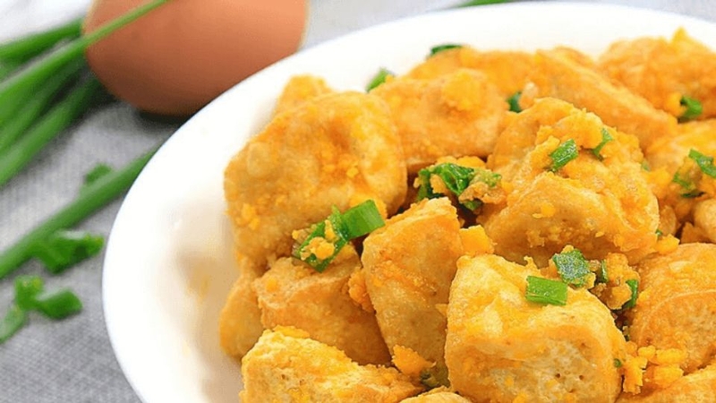 Đậu hũ sốt trứng muối phô mai