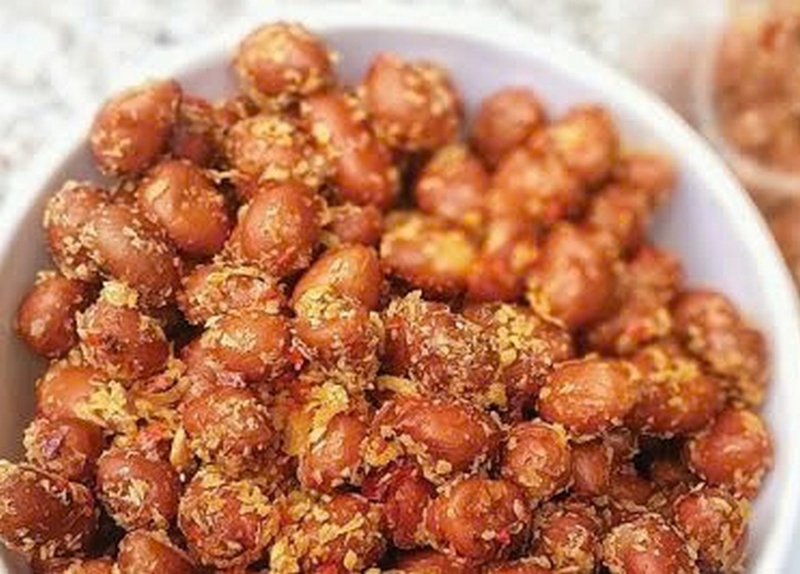 đậu phộng rang sả ớt ảnh 5