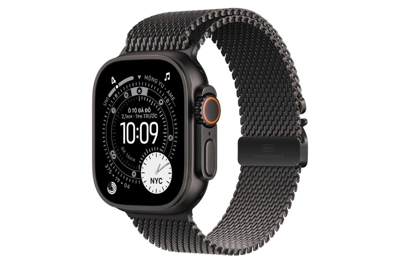 day-deo-apple-watch-49mm-titan-2.jpg