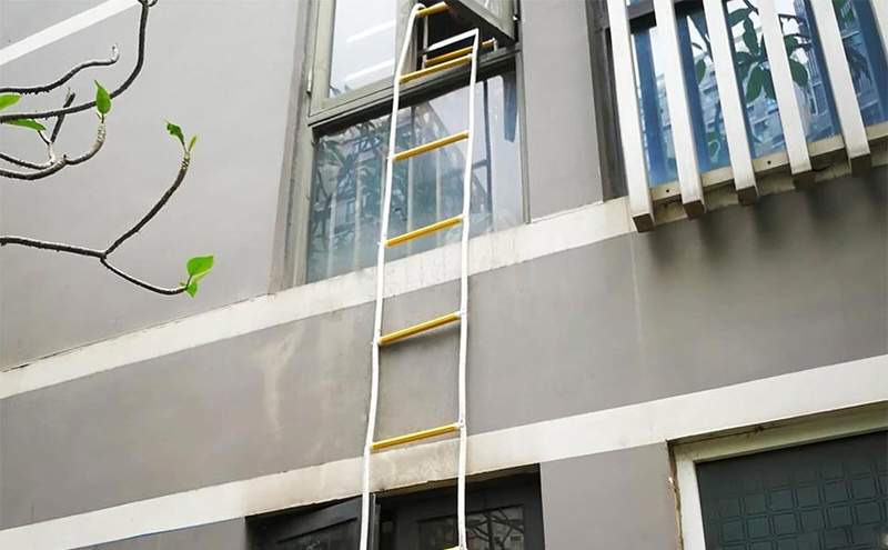 Có nên mua dây thoát hiểm cho gia đình - 03