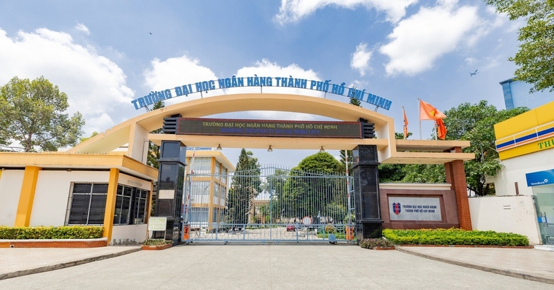 Đề án tuyển sinh Đại Học Ngân Hàng TPHCM 2025 1