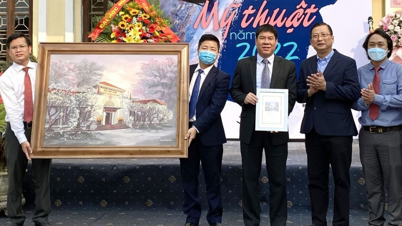 Thời gian nhận hồ sơ và lệ phí