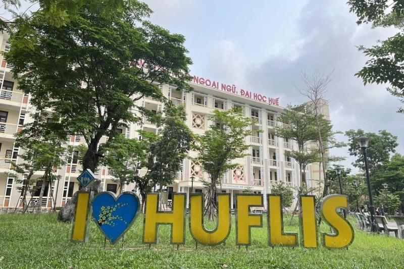 Thông tin sơ lược về trường Đại học Ngoại ngữ Huế 2025