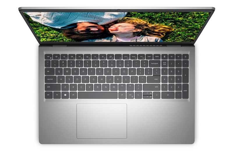Dell Inspiron 15 3520 71054775 (3)