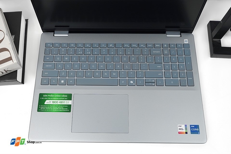 Laptop Dell Inspiron 16 N5640 (hình 5)