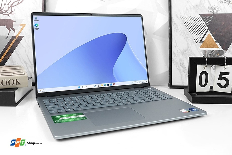 Công nghệ màn hình laptop Dell Inspiron