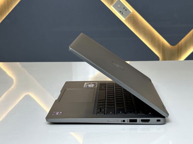 So sánh Dell Latitude 5320 và 5420 - 03