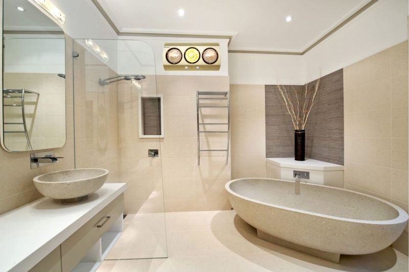 Không để nguồn nước tiếp xúc nhiều với đèn khi hoạt động