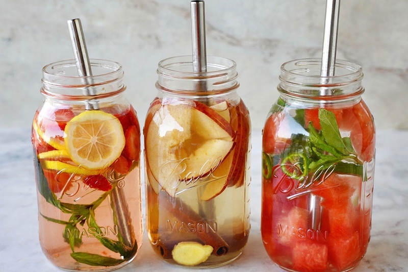 Cách làm nước detox táo - 03