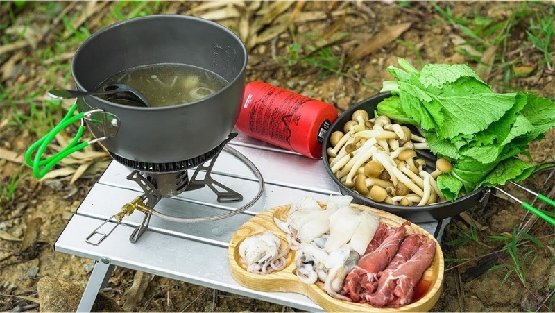 Đi cắm trại nên mang theo gì 2