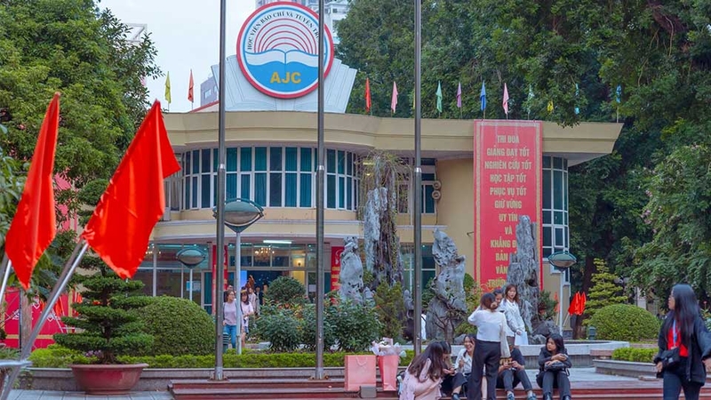 Điểm chuẩn Học viện Báo chí và Tuyên truyền AJC - 09