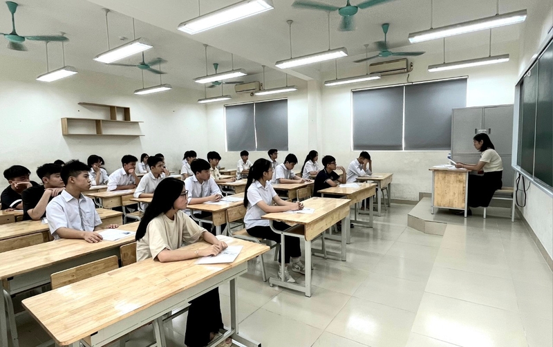 điểm chuẩn bổ sung lớp 10 năm 2025 hà nội - Hình 2