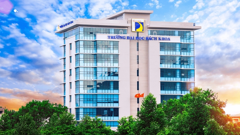 Nhập học trực tiếp tại trường