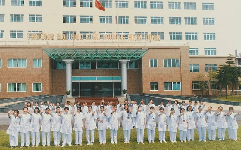 hoc phi dai hoc dieu duong nam dinh