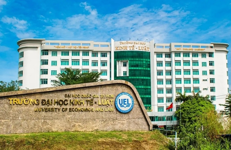 điểm chuẩn đại học kinh tế luật đhqg tphcm 2026 ảnh 3