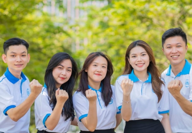 điểm chuẩn đại học kinh tế luật đhqg tphcm 2026 ảnh 5