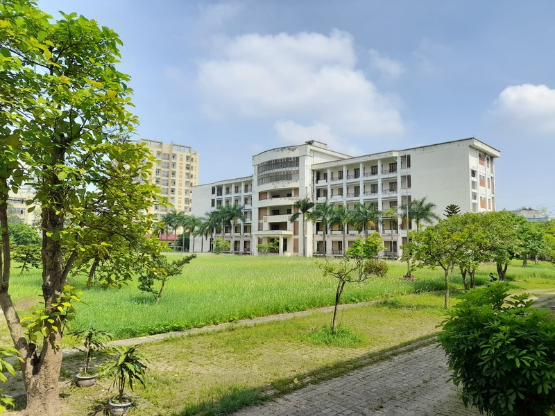 thong tin ve dai hoc luong the vinh