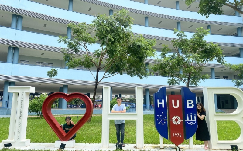 Phương thức 2: Xét tuyển tổng hợp