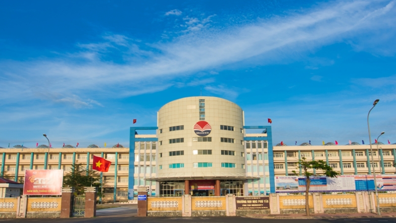 Sau khi biết điểm chuẩn Đại học Phú Yên 2025 thì cần làm gì?