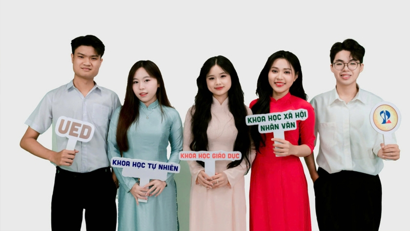 Có thể tham khảo ý kiến của các anh chị sinh viên khi chọn ngành học