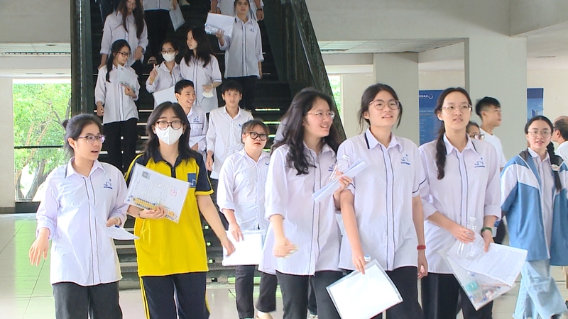 điểm chuẩn Đại học Sư phạm Kỹ thuật Vinh 2025 2