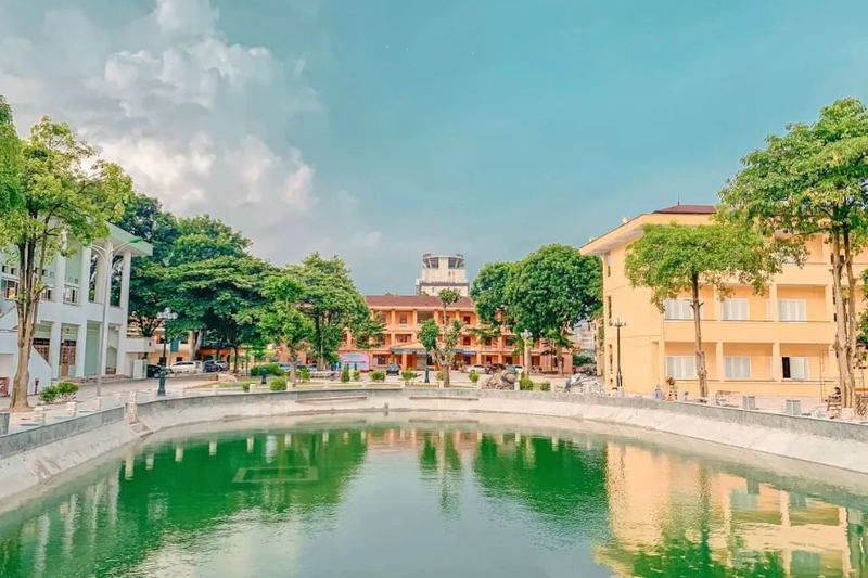 Điểm chuẩn Đại học Tài chính - Quản trị kinh doanh 2025 (ảnh 1)