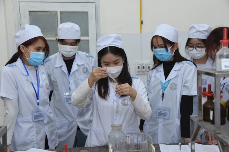 điểm chuẩn đại học y dược thái bình 2025 (ảnh 4)