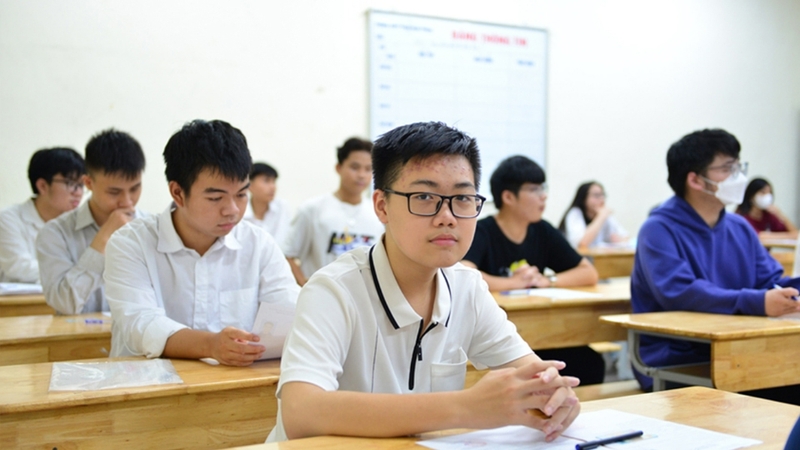 Xét tuyển dựa vào kết quả thi tốt nghiệp THPT Quốc gia là phương thức chính