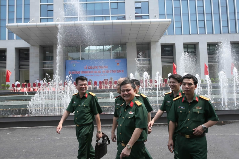 tuyen sinh hoc vien ky thuat quan su