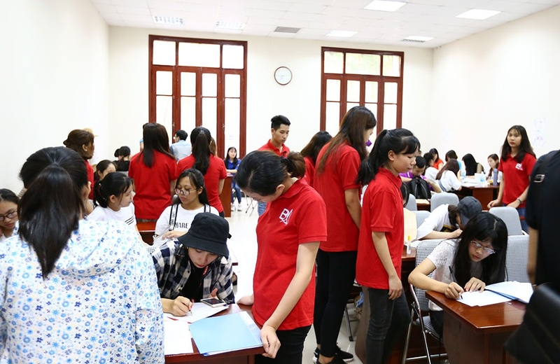 điểm chuẩn học viện ngân hàng 2025 hình 3