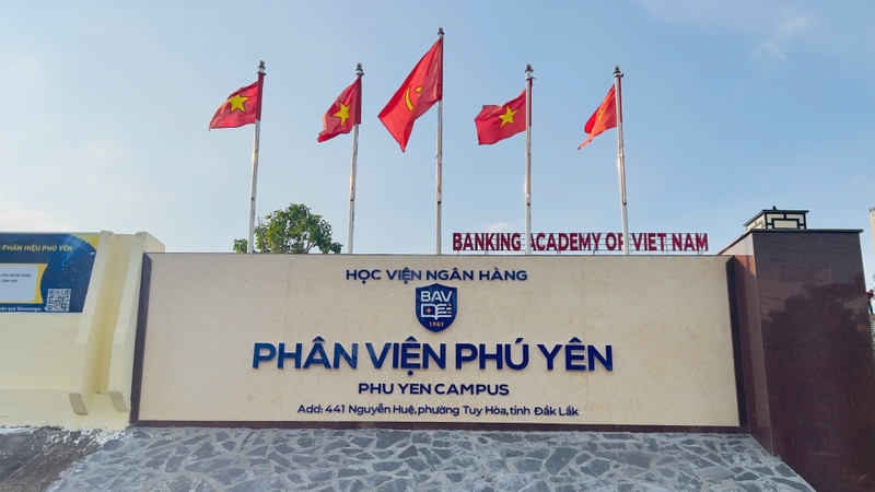 Thời gian và địa điểm nhập học