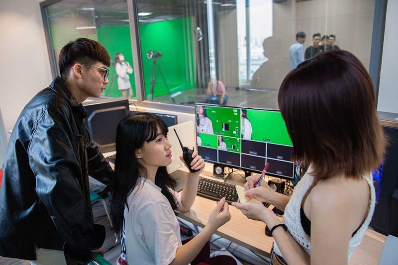 Điểm chuẩn HUTECH - 02