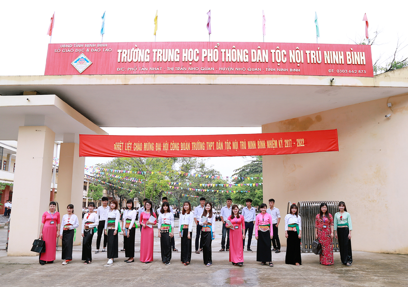 THPT Dân tộc Nội trú