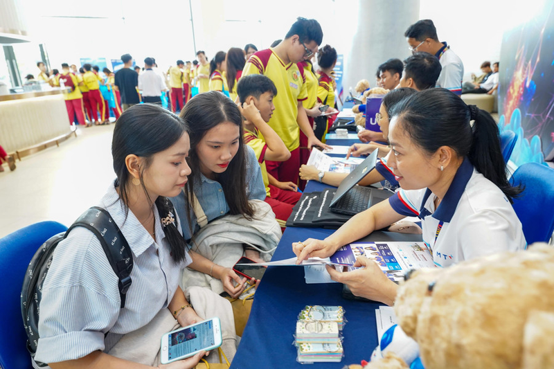 Điểm chuẩn Trường Đại học Quản lý và Công nghệ TP.HCM 2026 5