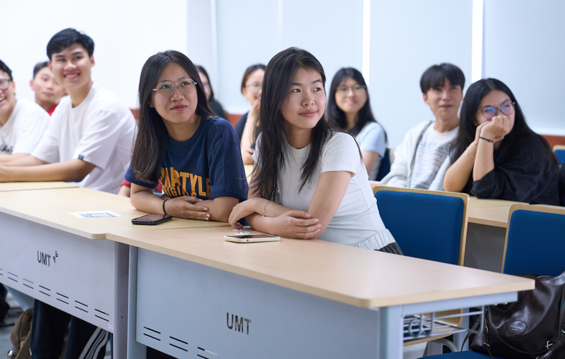 Điểm chuẩn Trường Đại học Quản lý và Công nghệ TP.HCM 2026 2