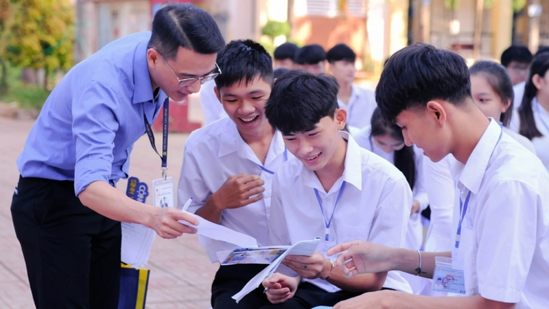 Nên tham khảo ý kiến từ người có kinh nghiệm để chọn ngành phù hợp