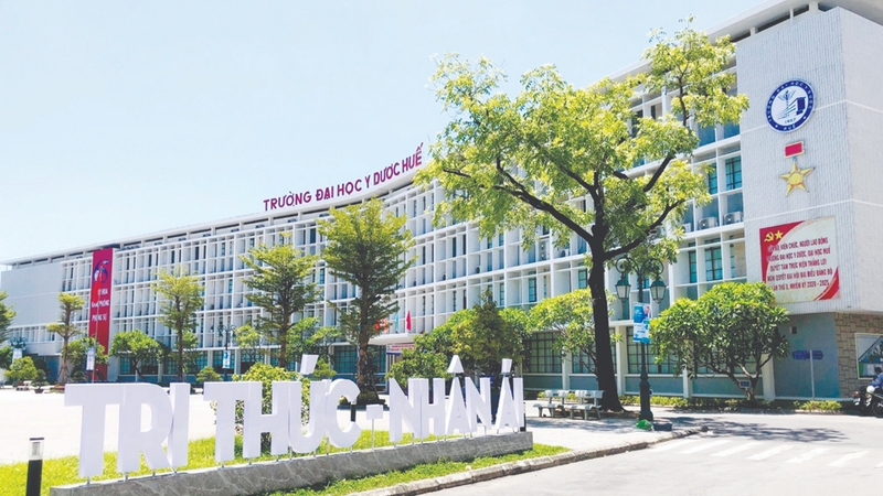 Dự đoán mức điểm chuẩn Y Huế 2025 có thể sẽ có biến động