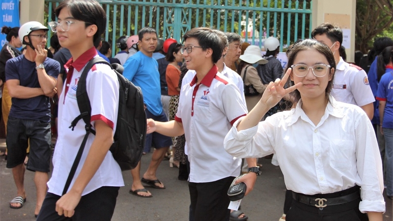 Thí sinh sẽ được đăng ký 3 nguyện vọng với trường công và thêm 2 với trường chuyên