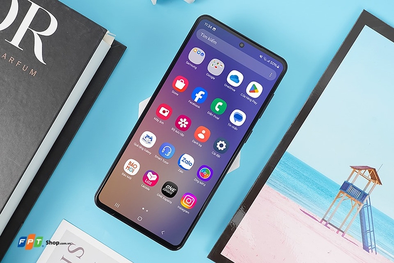 Điện thoại 5G pin khủng 2024 (ảnh 2)