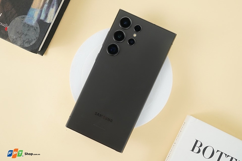 Điện thoại 5G pin khủng 2024 (ảnh 6)