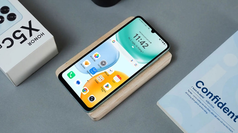 Top điện thoại 64 GB dưới 4 triệu 2026 - 02