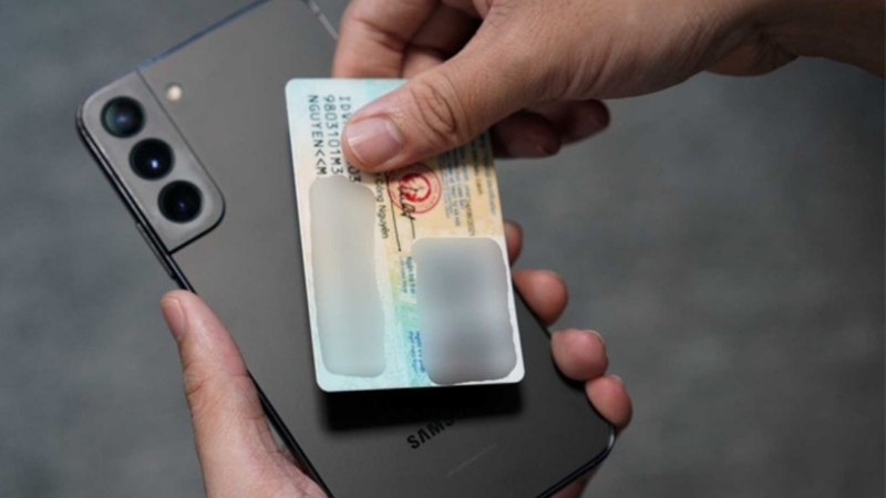 Các sản phẩm Samsung cũng có nhiều dòng có sinh trắc học